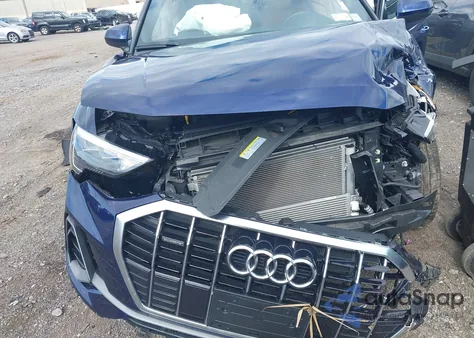 2022 Audi Q3 Premium 45 Tfsi S Line Quattro Tiptronic from USA, damaged, VIN WA1DECF31N1075839